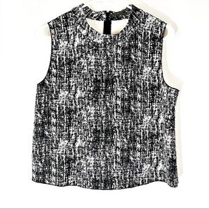 Vince Camuto Sleeveless Black and‎ White Top